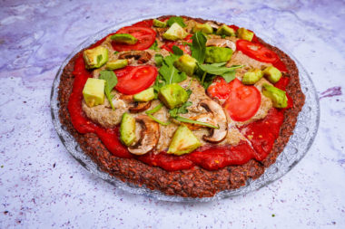 Raw vegan pizza