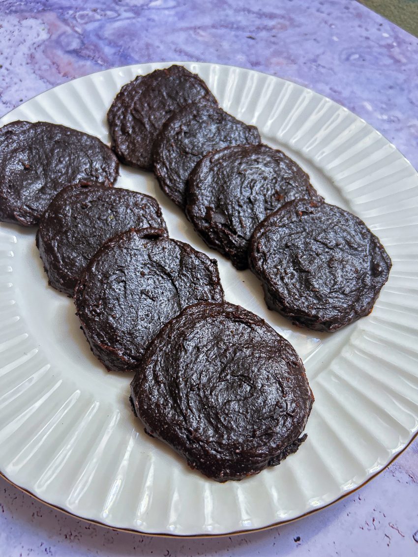 Raw vegan čokoládové cookies